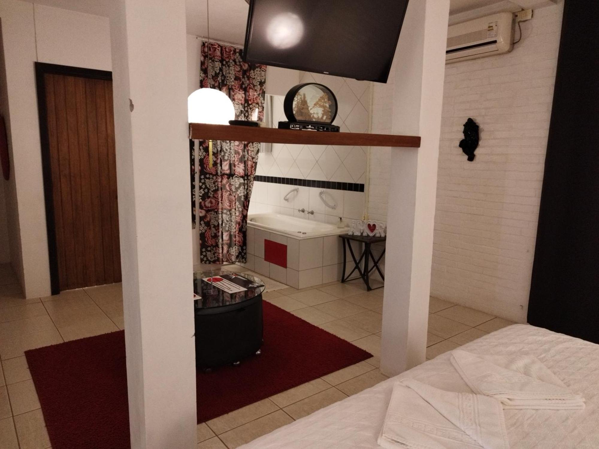 Hotel Spazio Ivoti Esterno foto